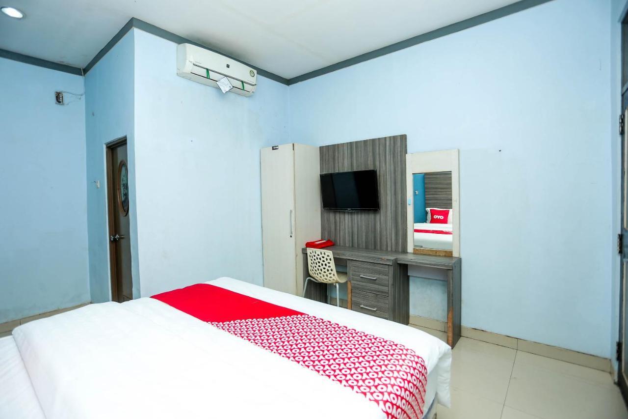 Oyo 2197 Pulau Laut Guest House Banjarmasin  Buitenkant foto